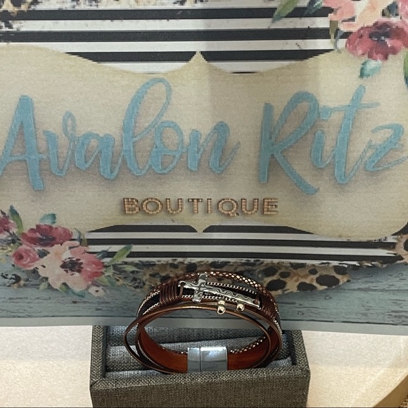 ❤️JUST IN! Brown Bronze Silver Cross Magnetic Bracelet - Picture 2 of 4